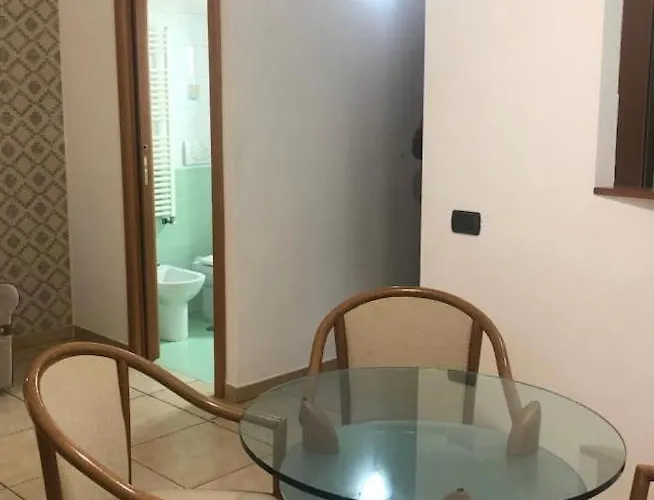 Mamo1 - In Pieno Centro Citta Appartement